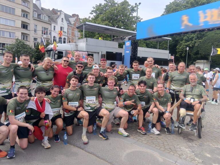 Personalisierte Laufshirts für die Belgische Armee bei den 20 km de Bruxelles